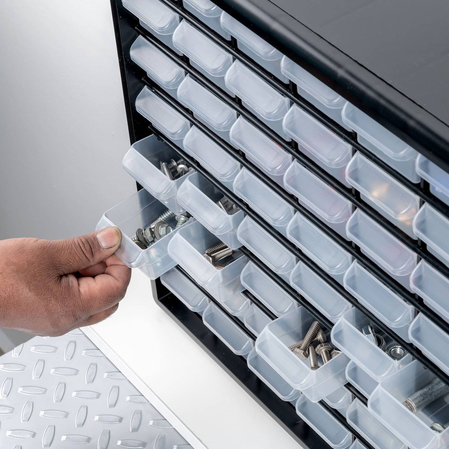 Organizador con 64 gavetas Truper Cod 10895 ORG-64